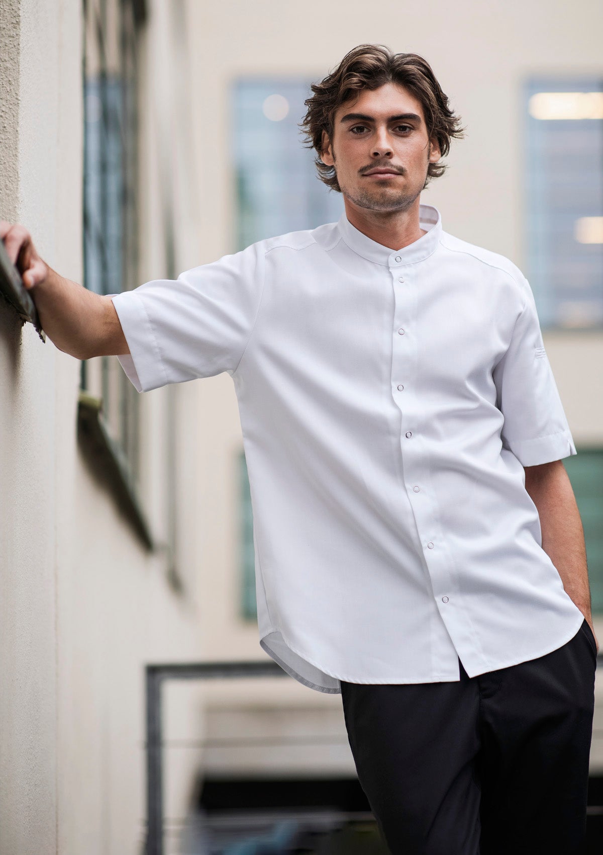 Camisa híbrida elegante de chef y servicio unisex de manga corta | Segers