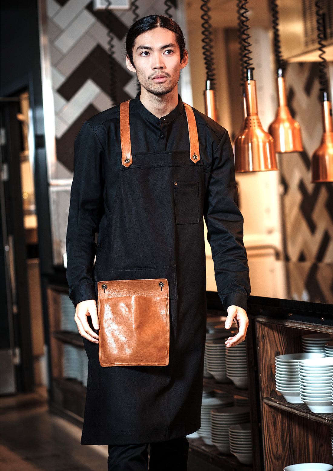 Delantal con peto y detalles de cuero unisex | Segers